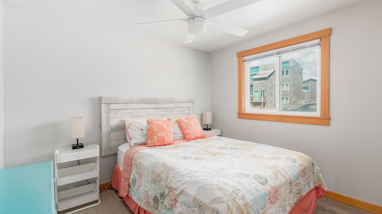 Photo of Bedroom in Oregon Coast
