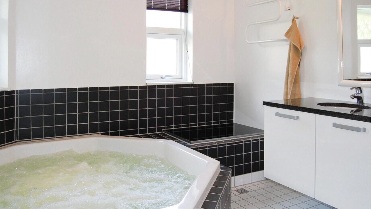 Photo of Bathroom in Aabenraa