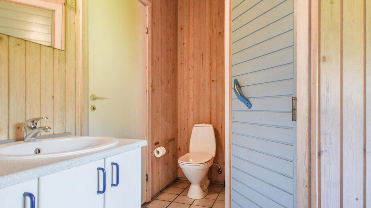 Photo of Bathroom in Østerskov