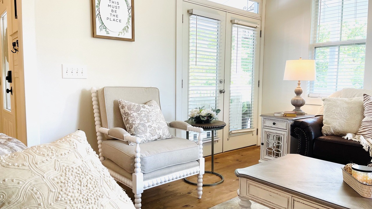 Photo of Livingroom in Sautee Nacoochee