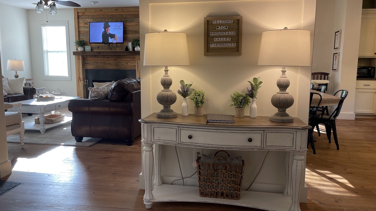 Photo of Livingroom in Sautee Nacoochee