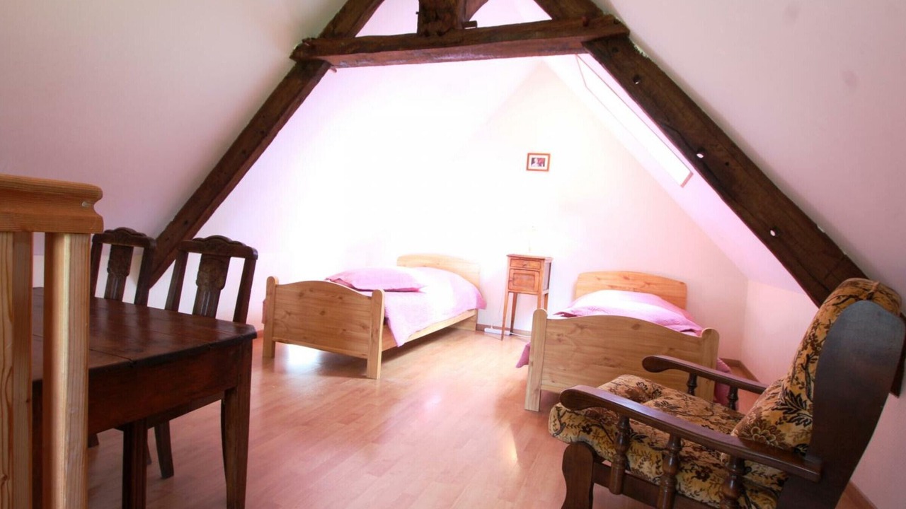 Photo of Bedroom in Saint-Martin-des-Champs