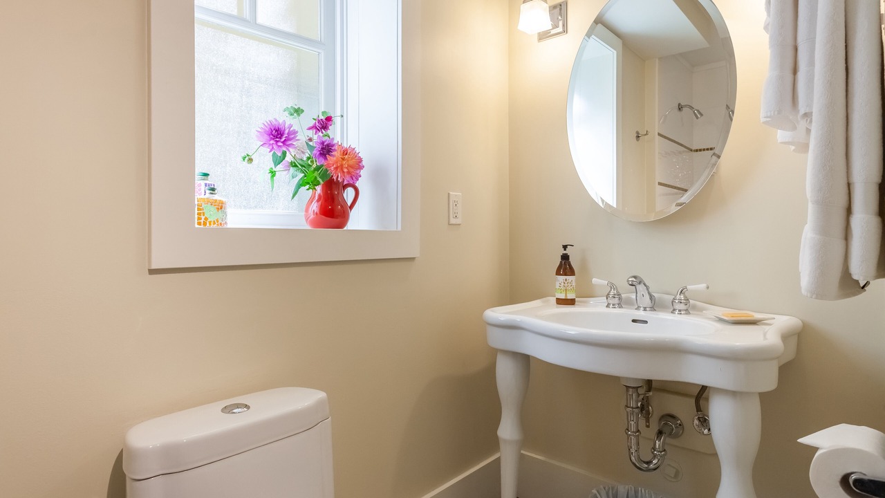 Photo of Bathroom in Kitsilano