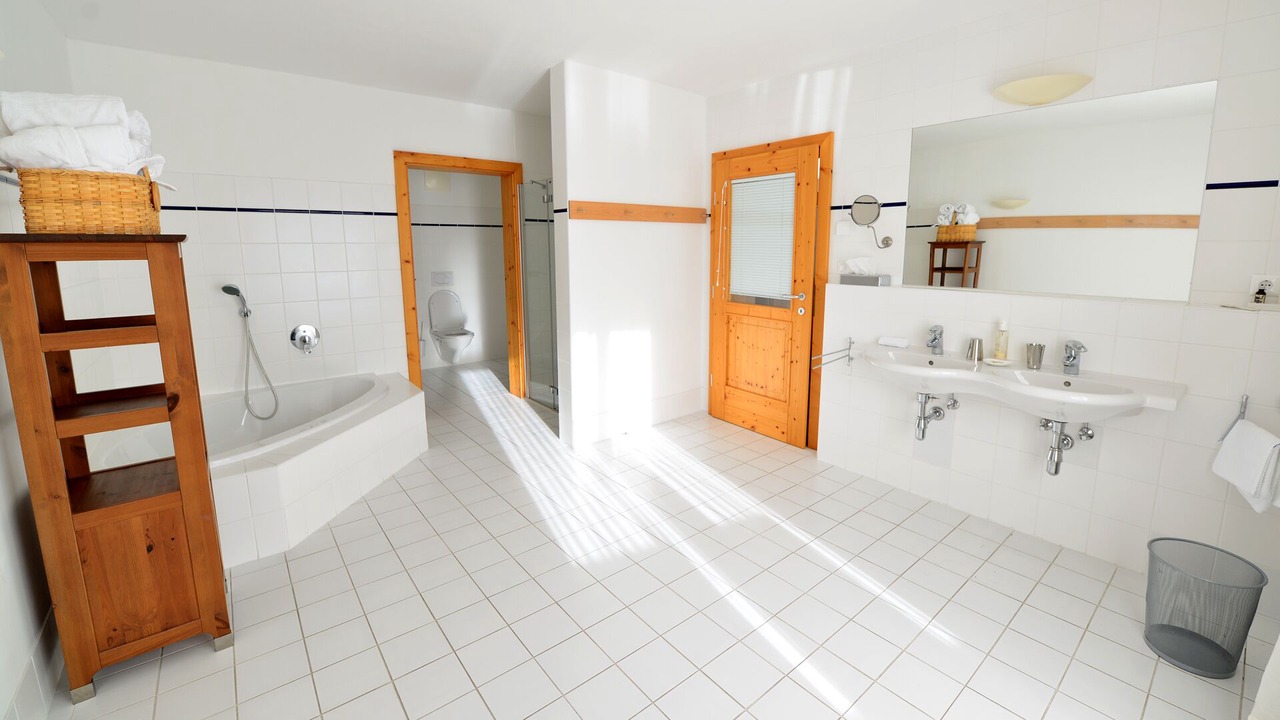 Photo of Bathroom in Neusach