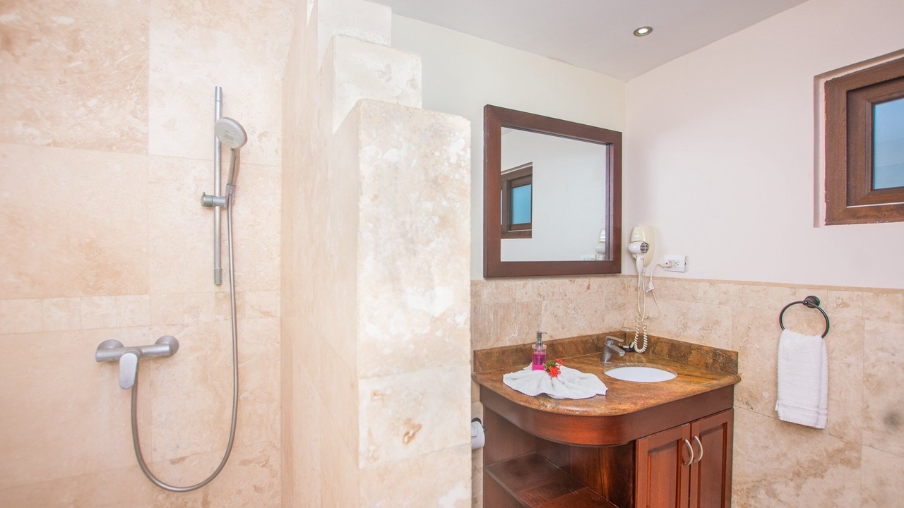 Photo of Bathroom in Pristine Bay