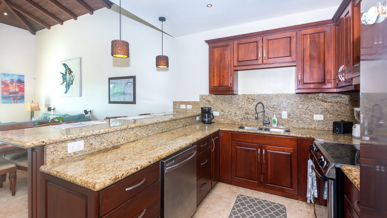 Photo of Kitchen in Pristine Bay
