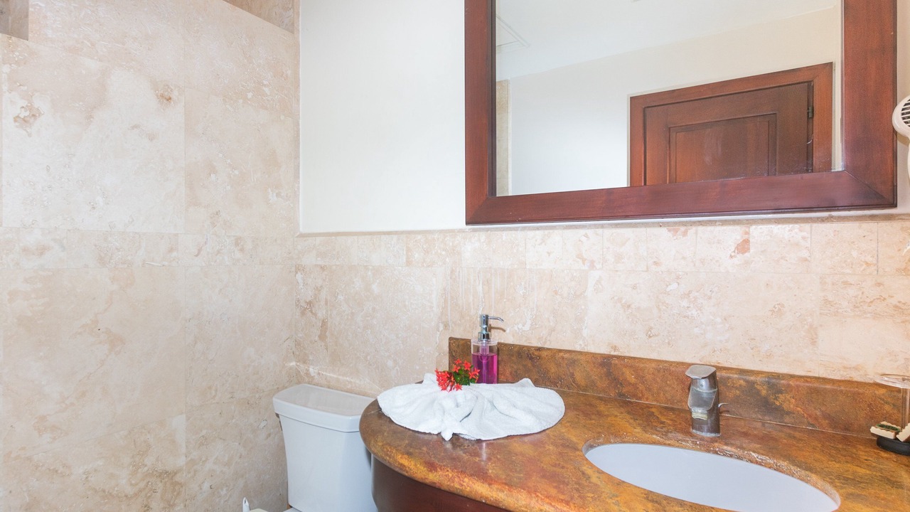 Photo of Bathroom in Pristine Bay