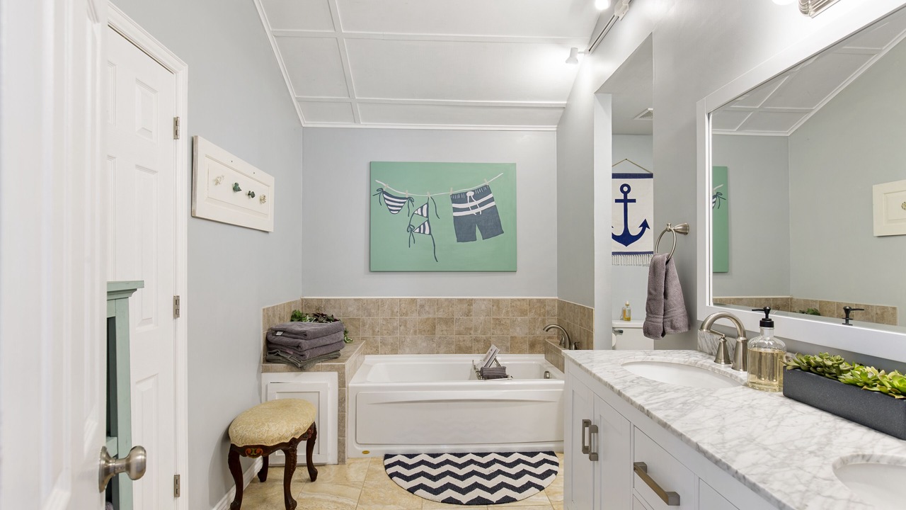 Photo of Bathroom in Leisure Land