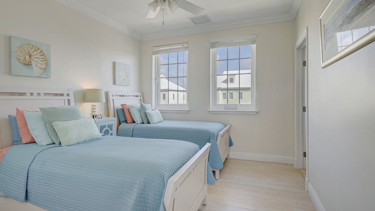 Photo of Bedroom in Palm Cay