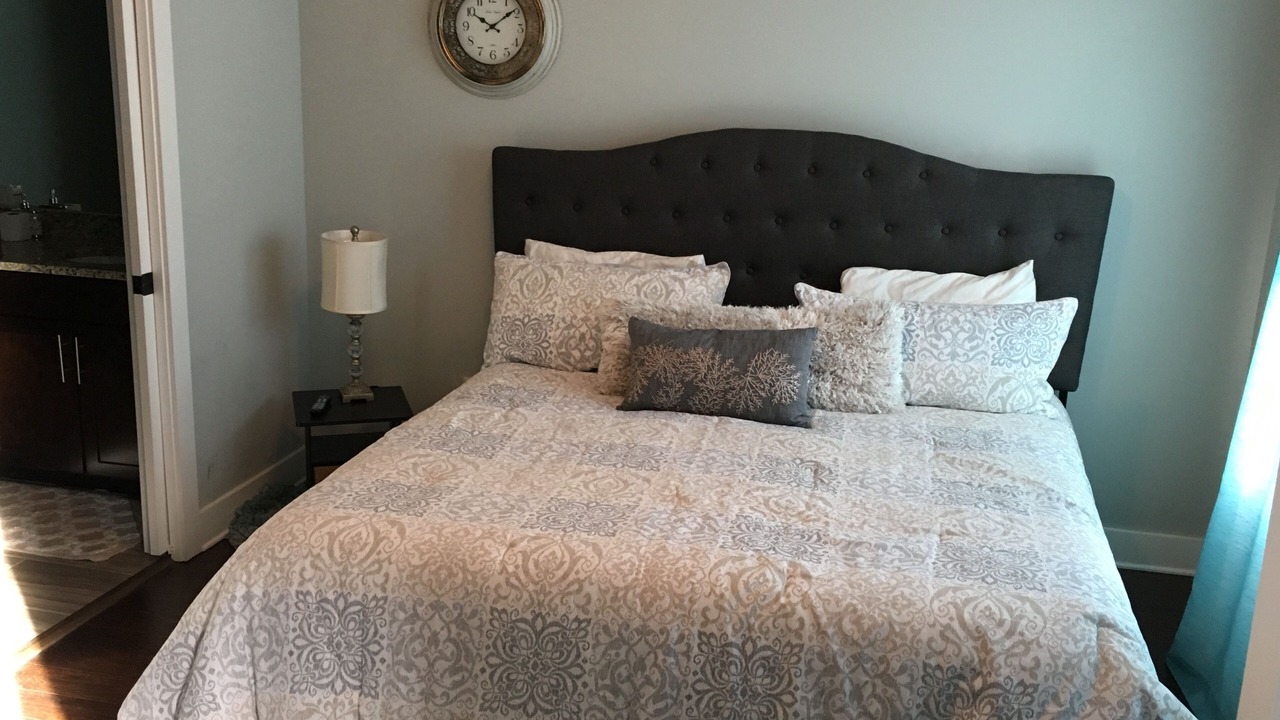 Photo of Bedroom in Inglewood
