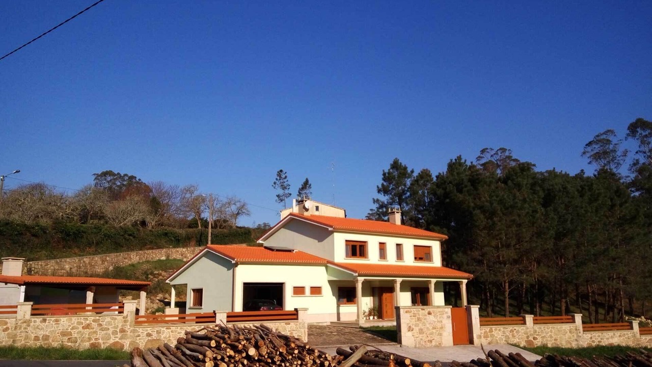 Photo of Outdoor in Frije