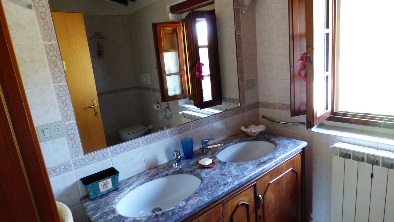 Photo of Bathroom in Saturnana