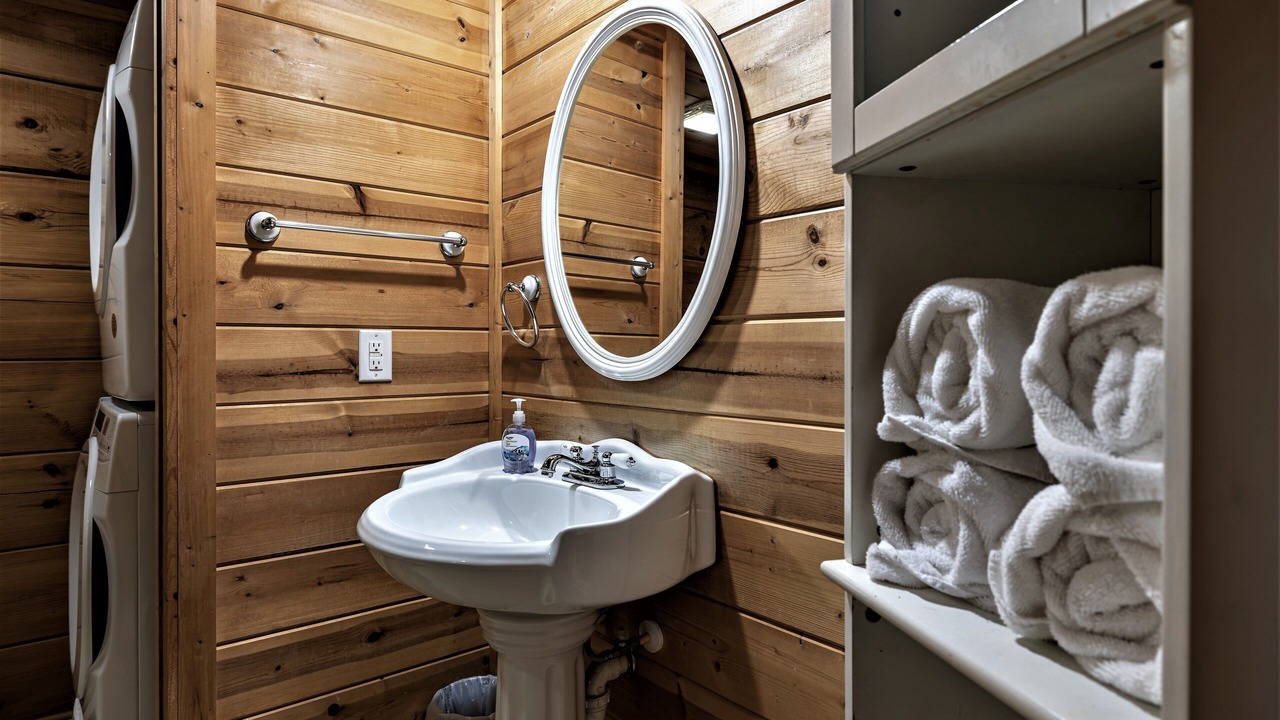 Photo of Bathroom in Stanley
