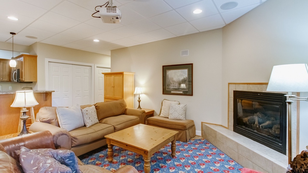 Photo of Livingroom in Madison Heights