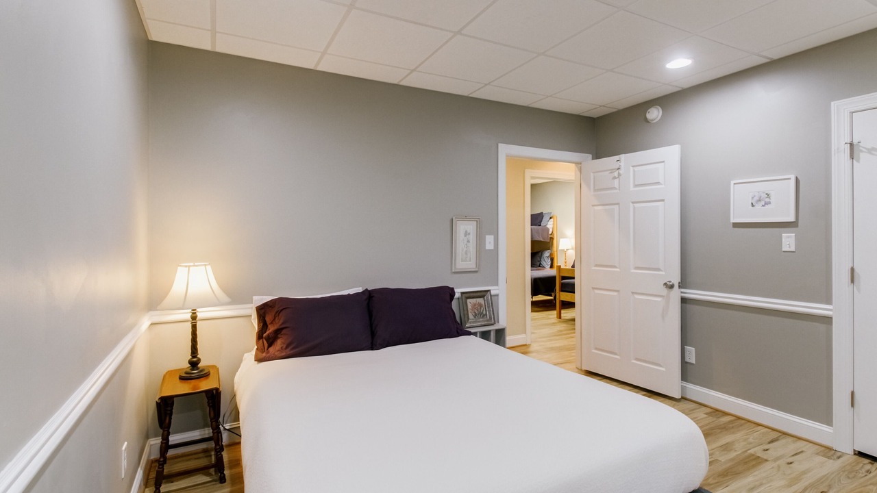 Photo of Bedroom in Madison Heights