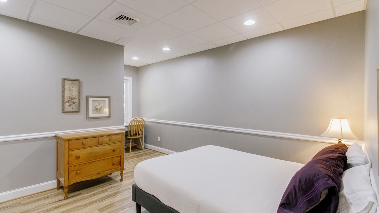 Photo of Bedroom in Madison Heights