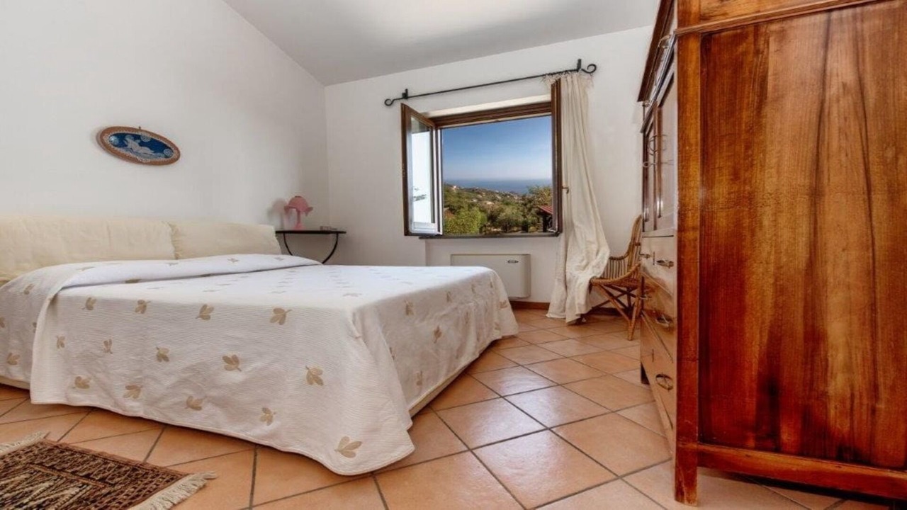 Photo of Bedroom in Sant'Agata sui Due Golfi