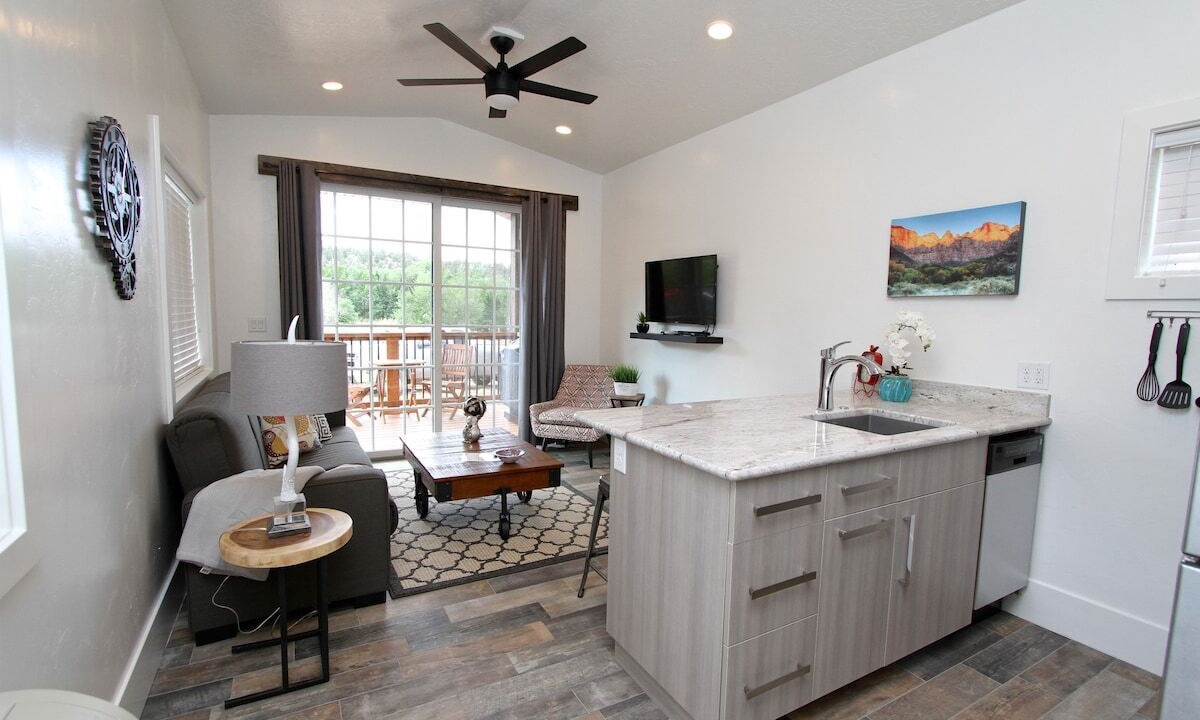 Photo of Livingroom in Orderville