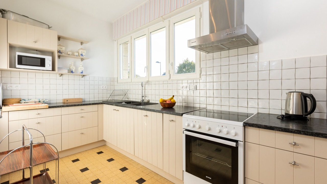 Photo of Kitchen in Saint-Jacut-de-la-Mer