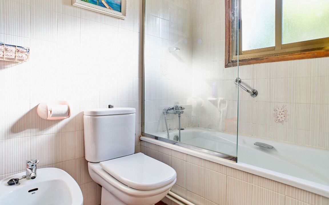 Photo of Bathroom in El Pla del Castell