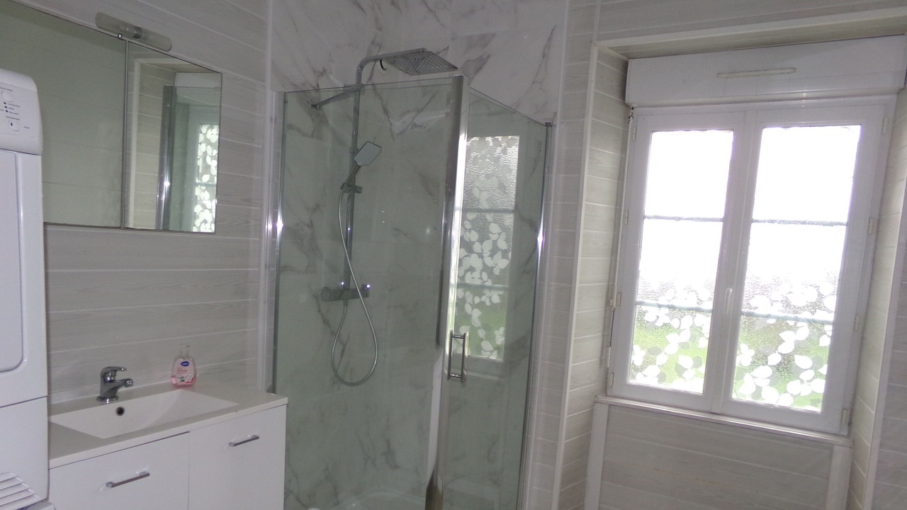 Photo of Bathroom in Kerlaz