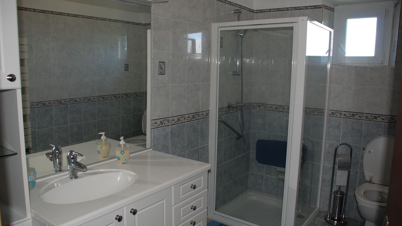 Photo of Bathroom in Kerlaz
