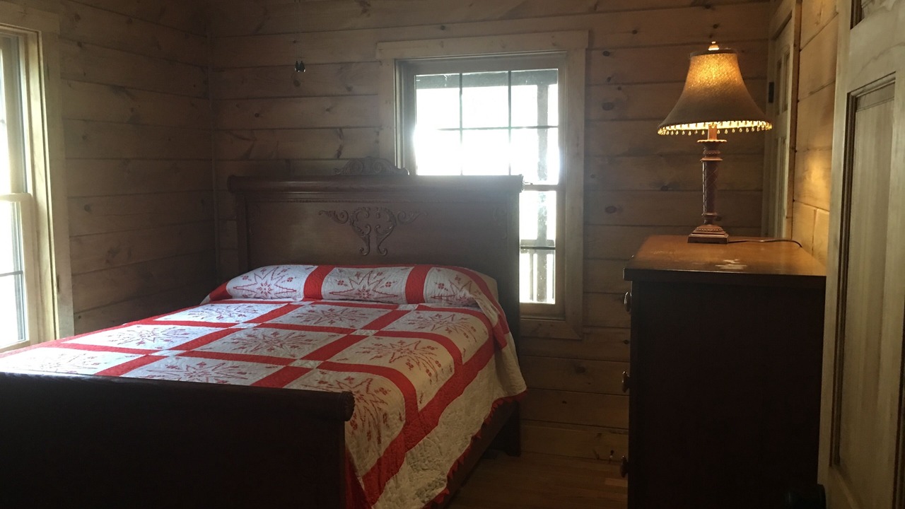Photo of Bedroom in New Market