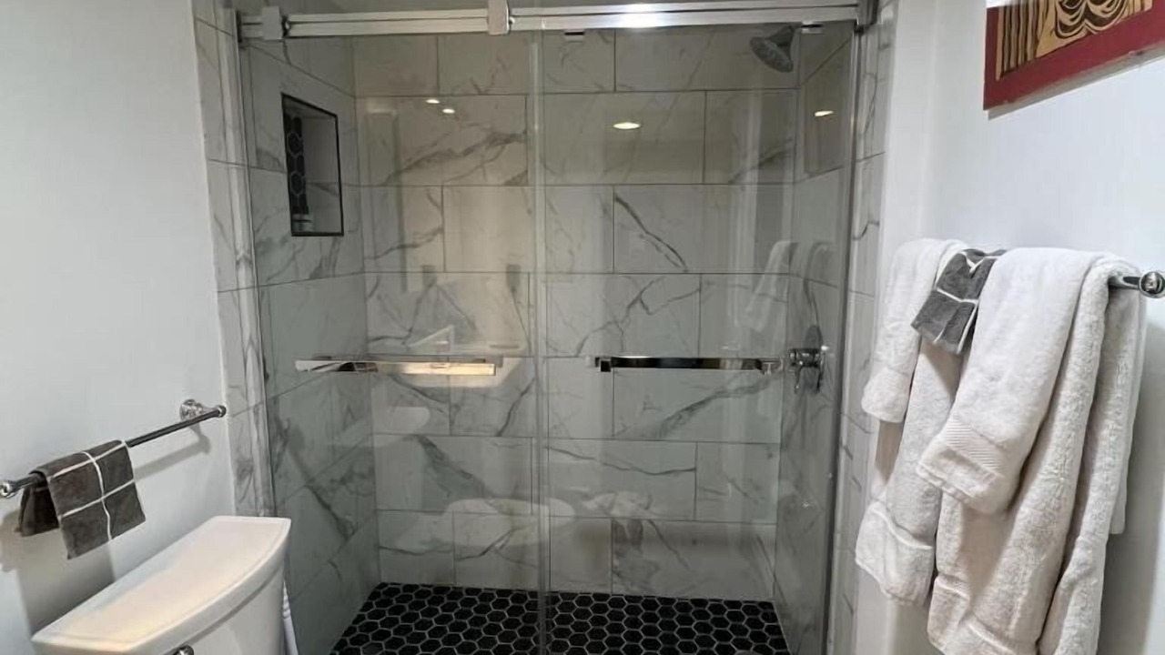 Photo of Bathroom in Logan Circle