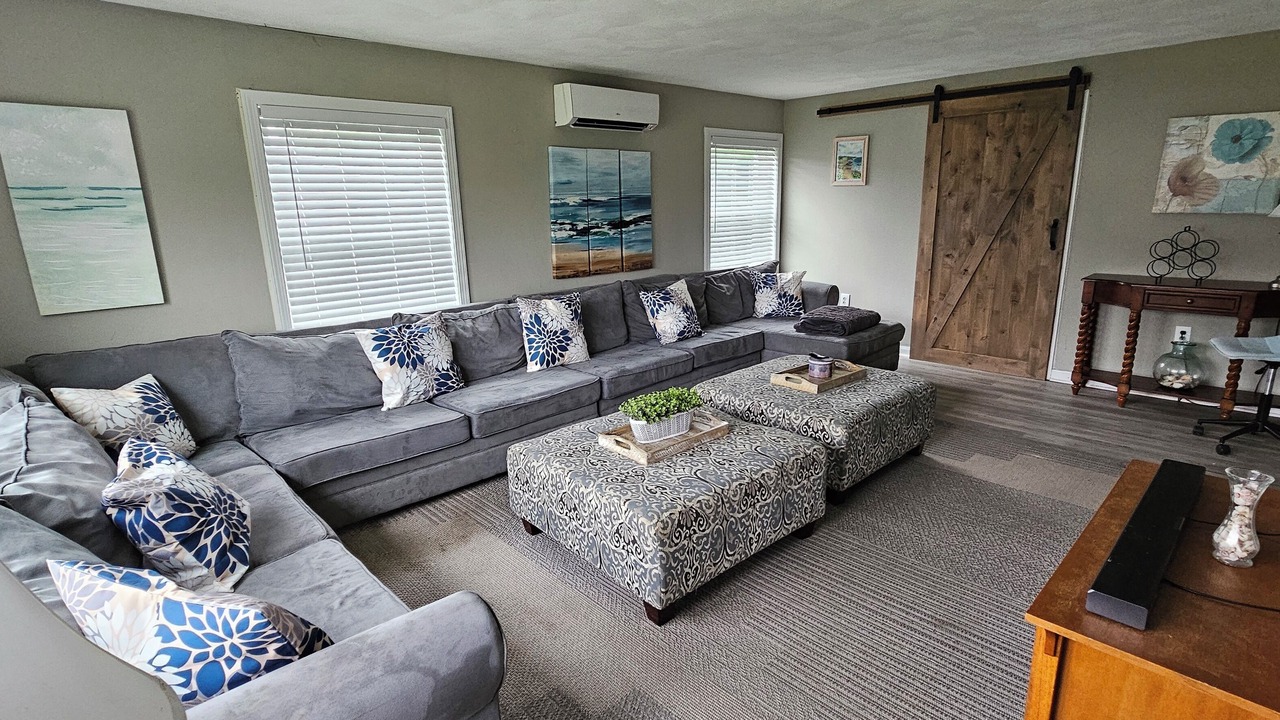 Photo of Bedroom in Eastward Look
