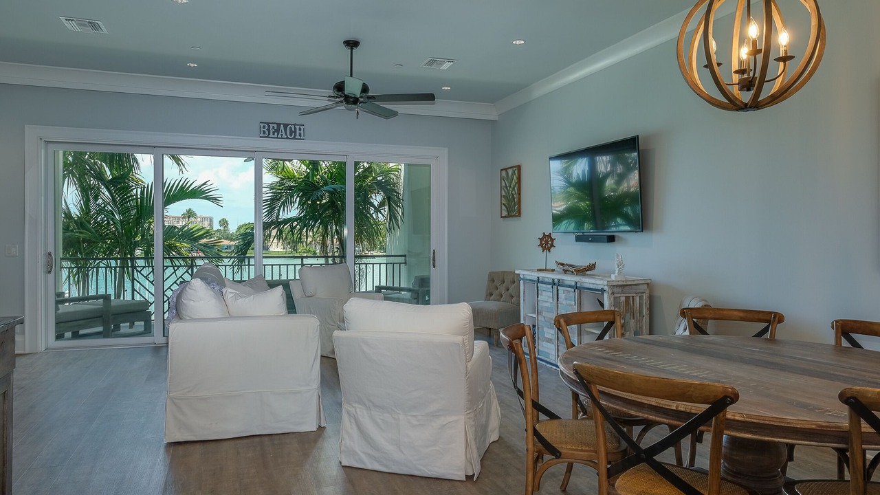 Photo of Livingroom in Clearwater Beach