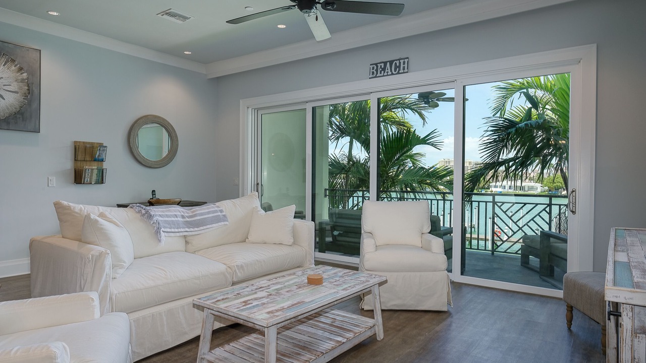 Photo of Livingroom in Clearwater Beach