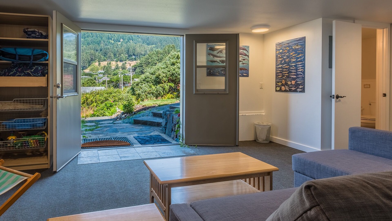 Photo of Bedroom in Neahkahnie Beach