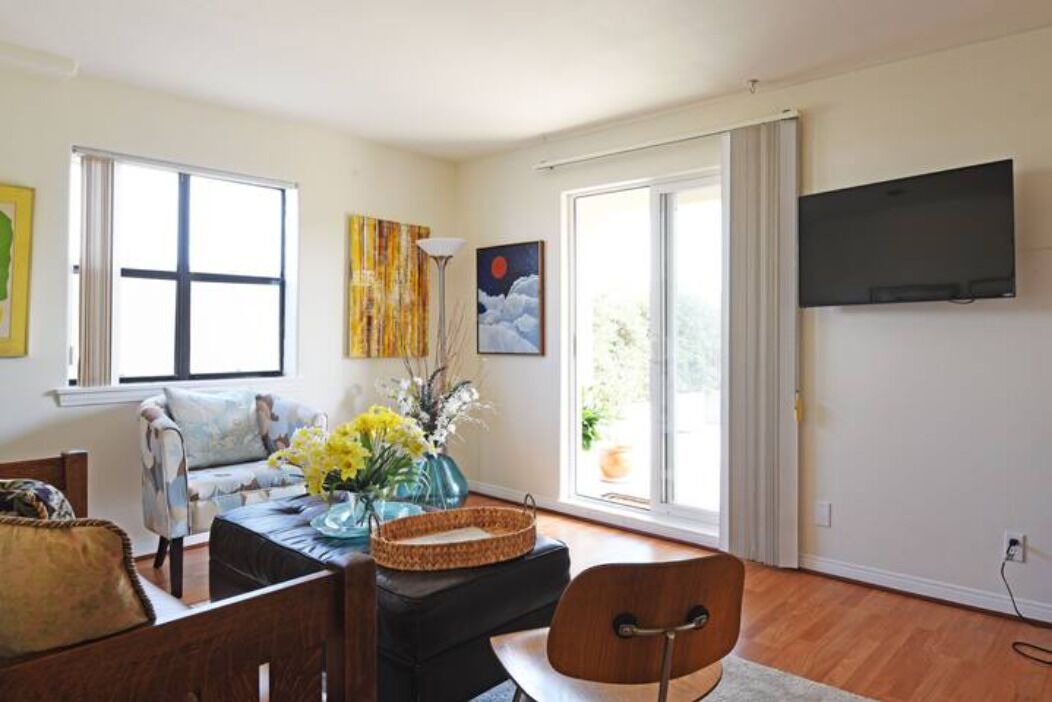 Photo of Livingroom in Playa Del Rey