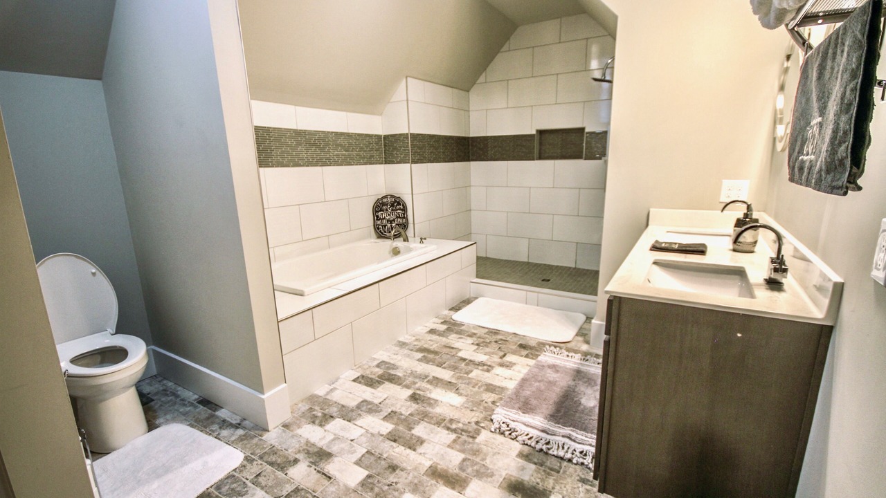 Photo of Bathroom in Buena Vista
