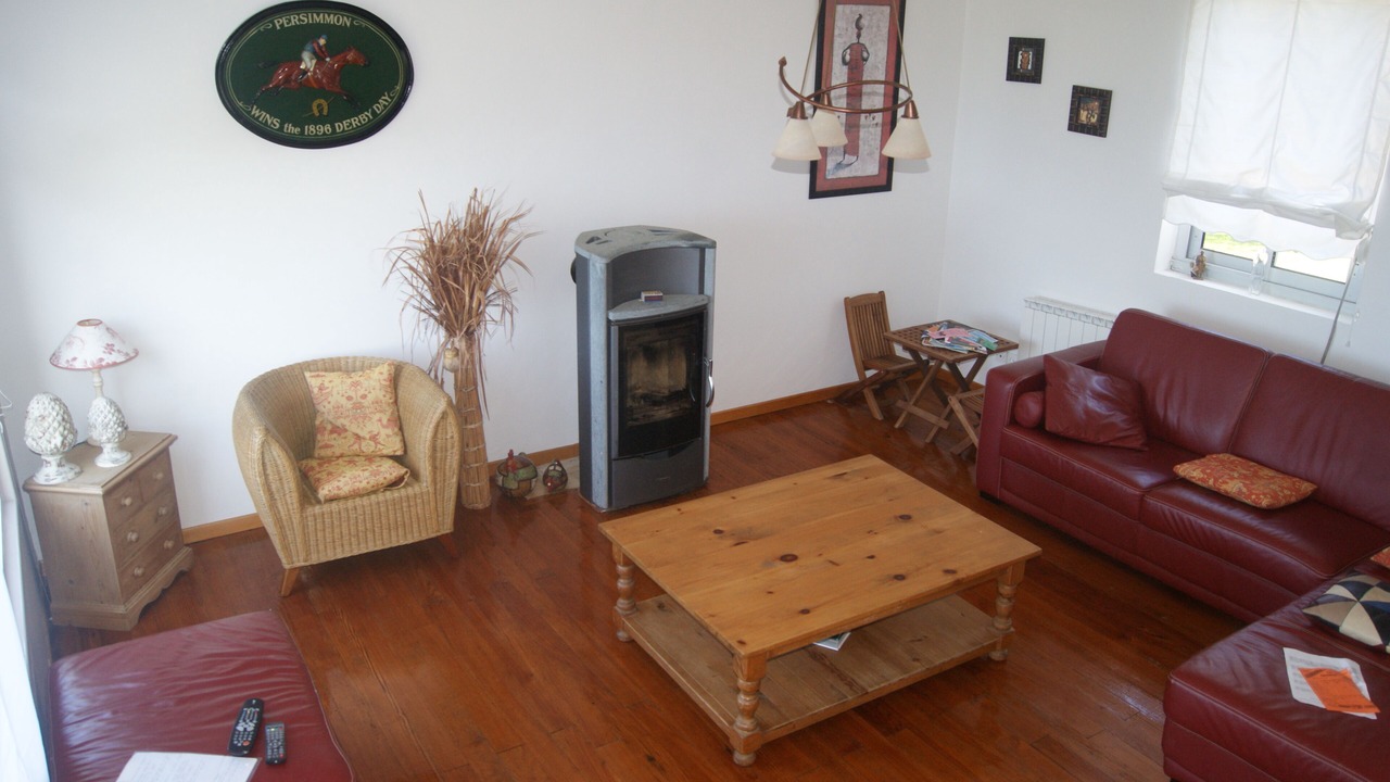 Photo of Livingroom in Tredrez-Locquemeau