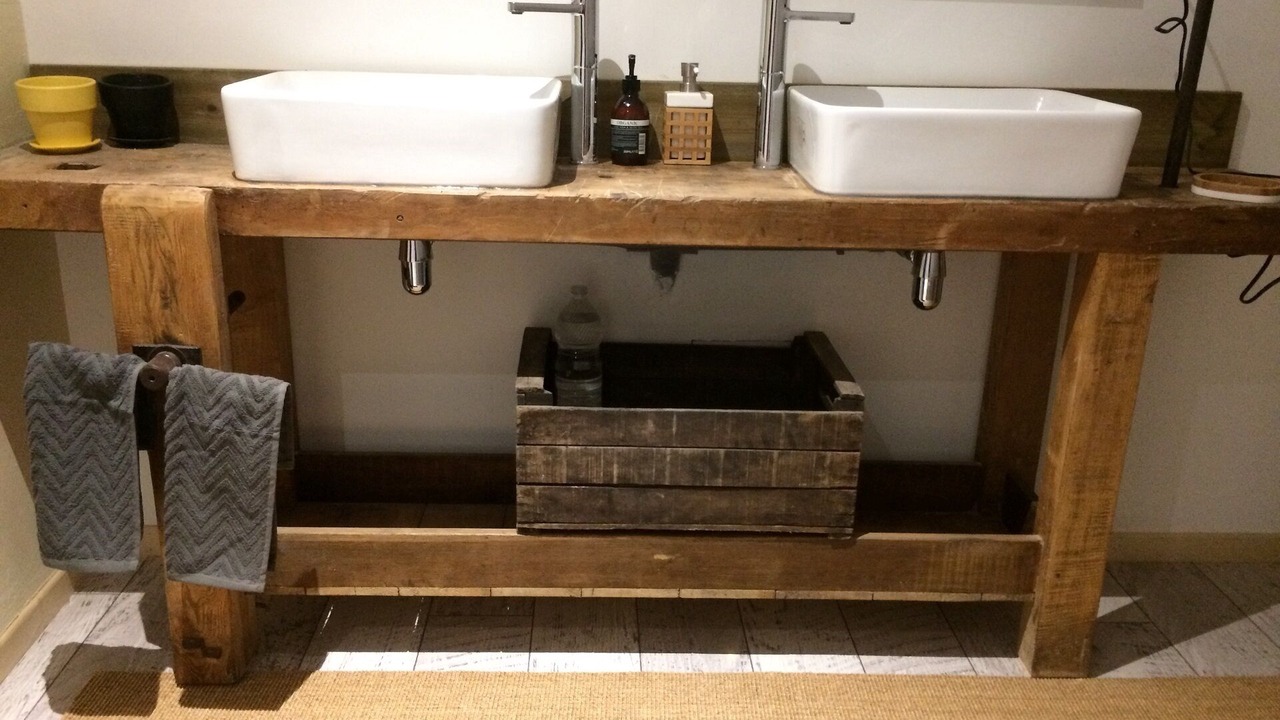 Photo of Bathroom in Nazelles-Negron