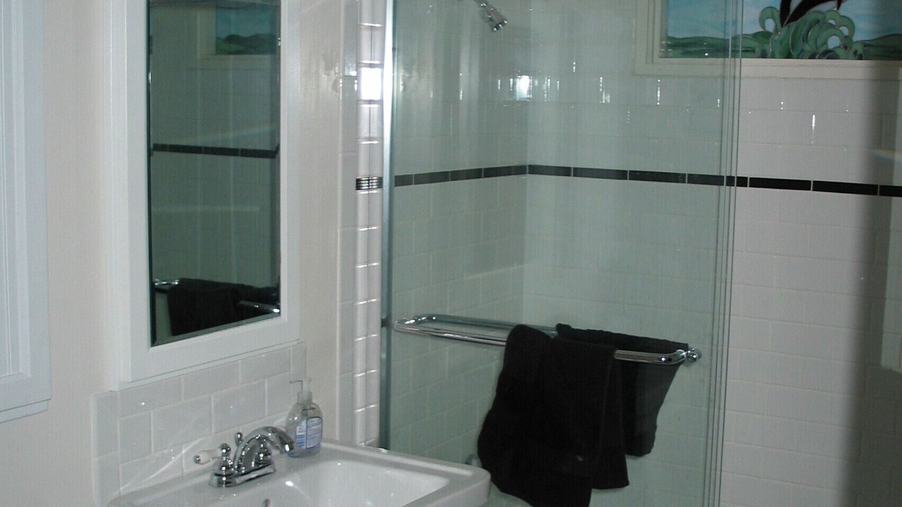 Photo of Bathroom in Crescent City North
