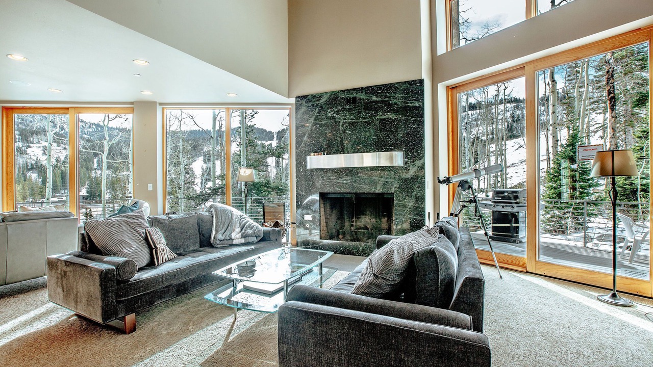 Photo of Bedroom in Salt Lake Mountain Resorts