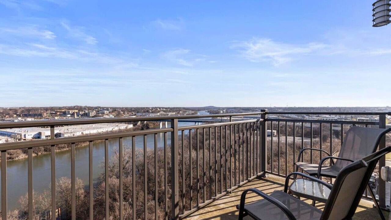 Photo of Outdoor in Rolling Mill Hill