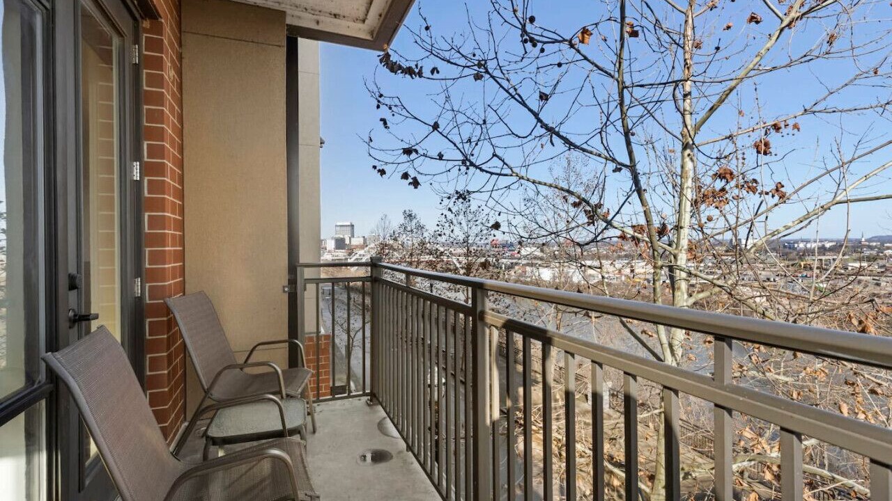 Photo of Outdoor in Rolling Mill Hill