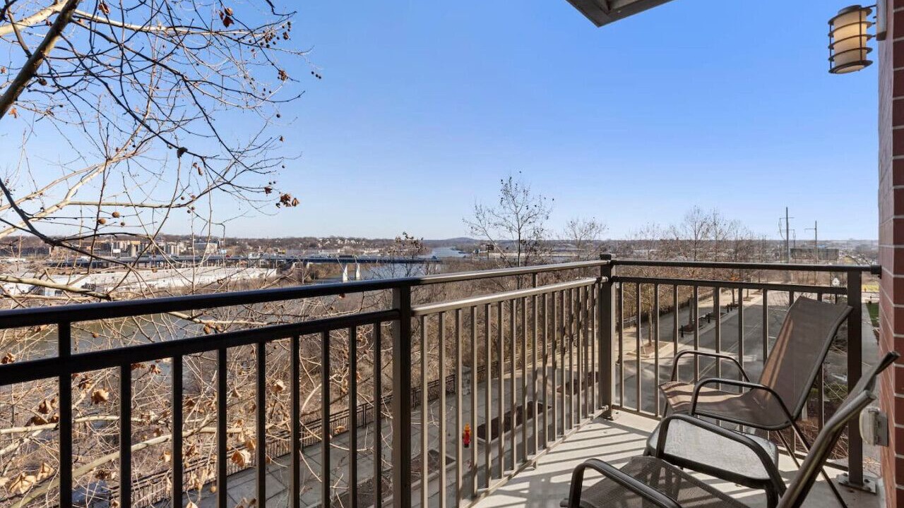 Photo of Outdoor in Rolling Mill Hill