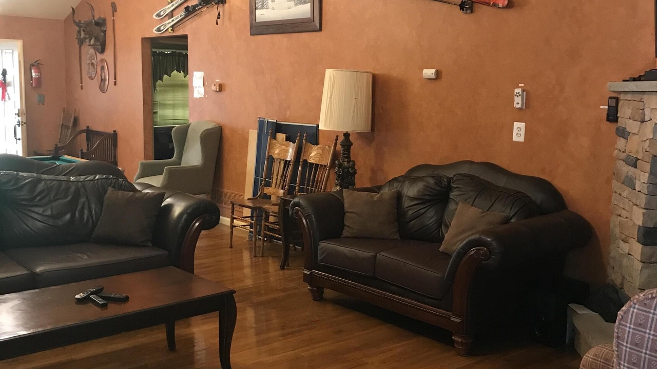 Photo of Livingroom in Lake Harmony Estates