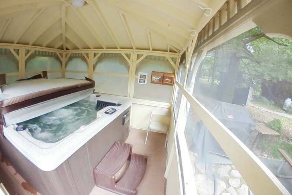 Photo of Outdoor in Lake Harmony Estates