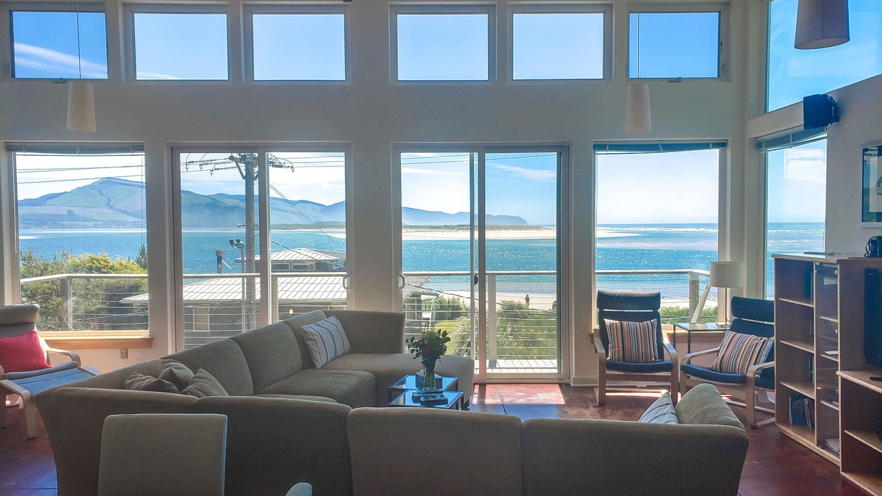 Photo of Livingroom in Happy Camp Hideaway