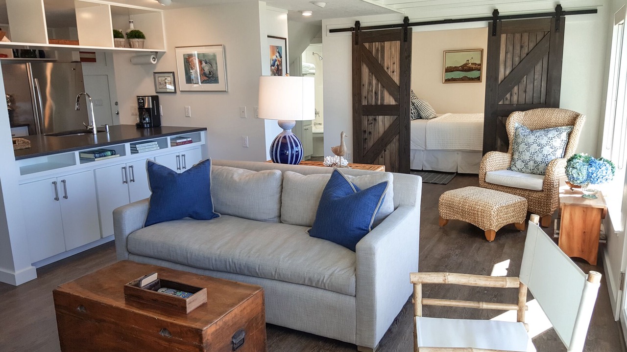 Photo of Livingroom in Happy Camp Hideaway