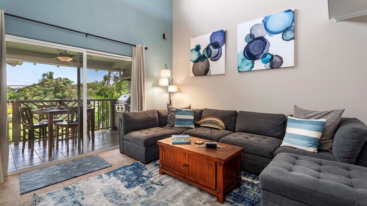 Photo of Livingroom in Waikoloa