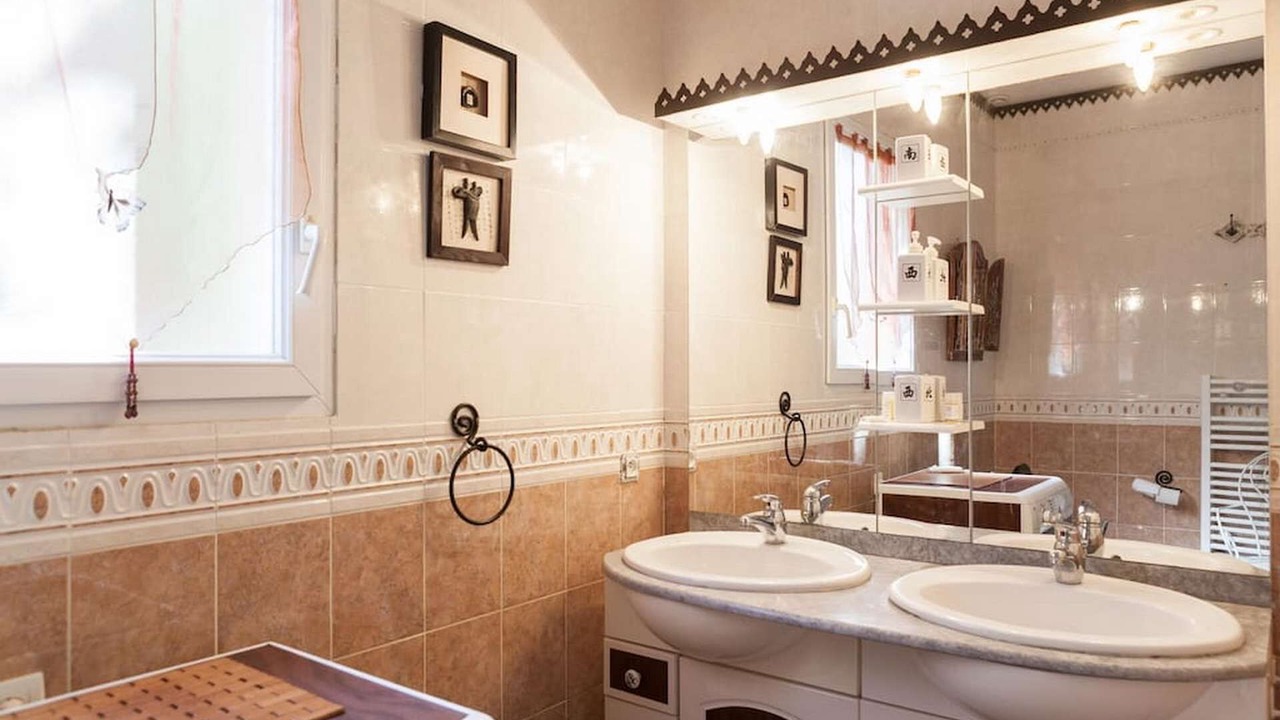 Photo of Bathroom in Audenge