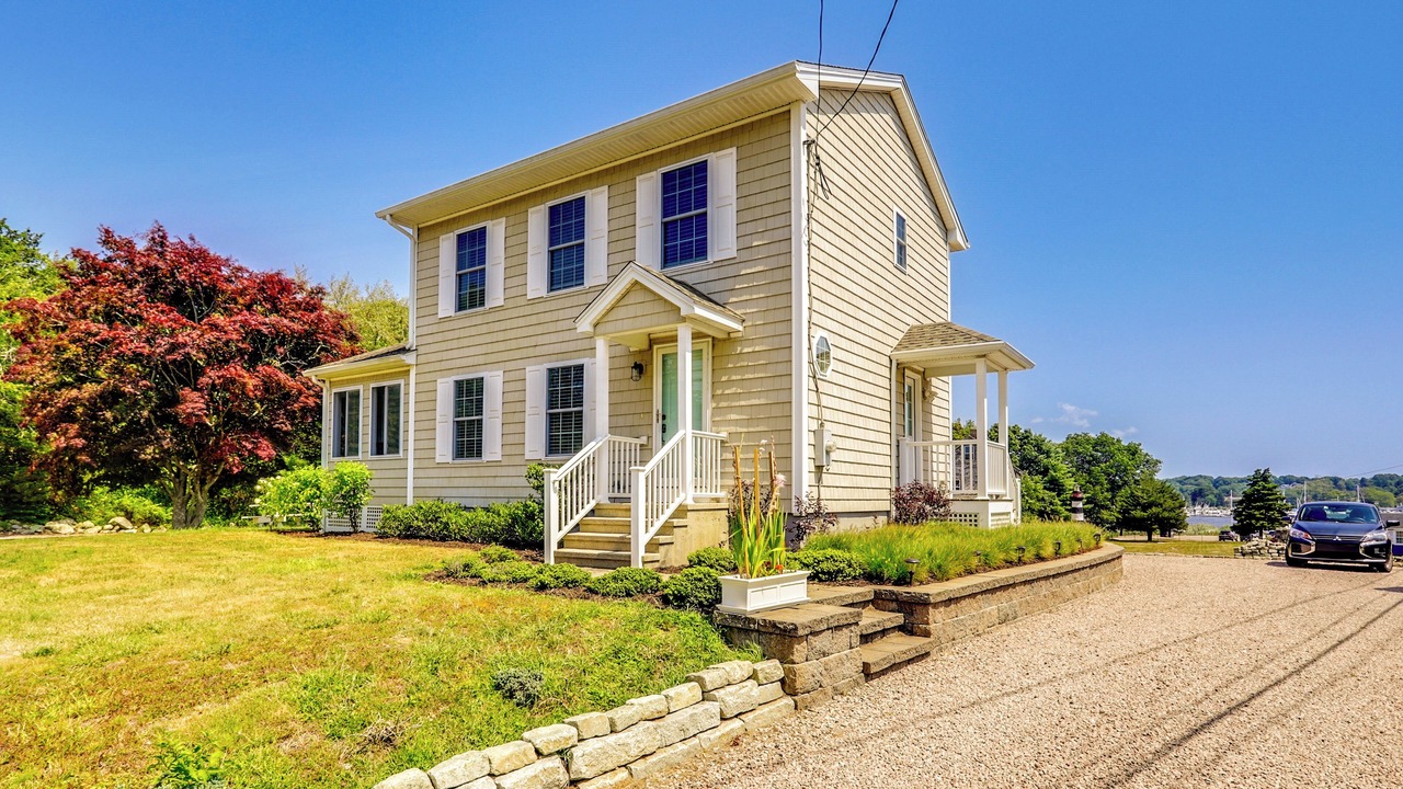 Photo of Outdoor in Pawcatuck