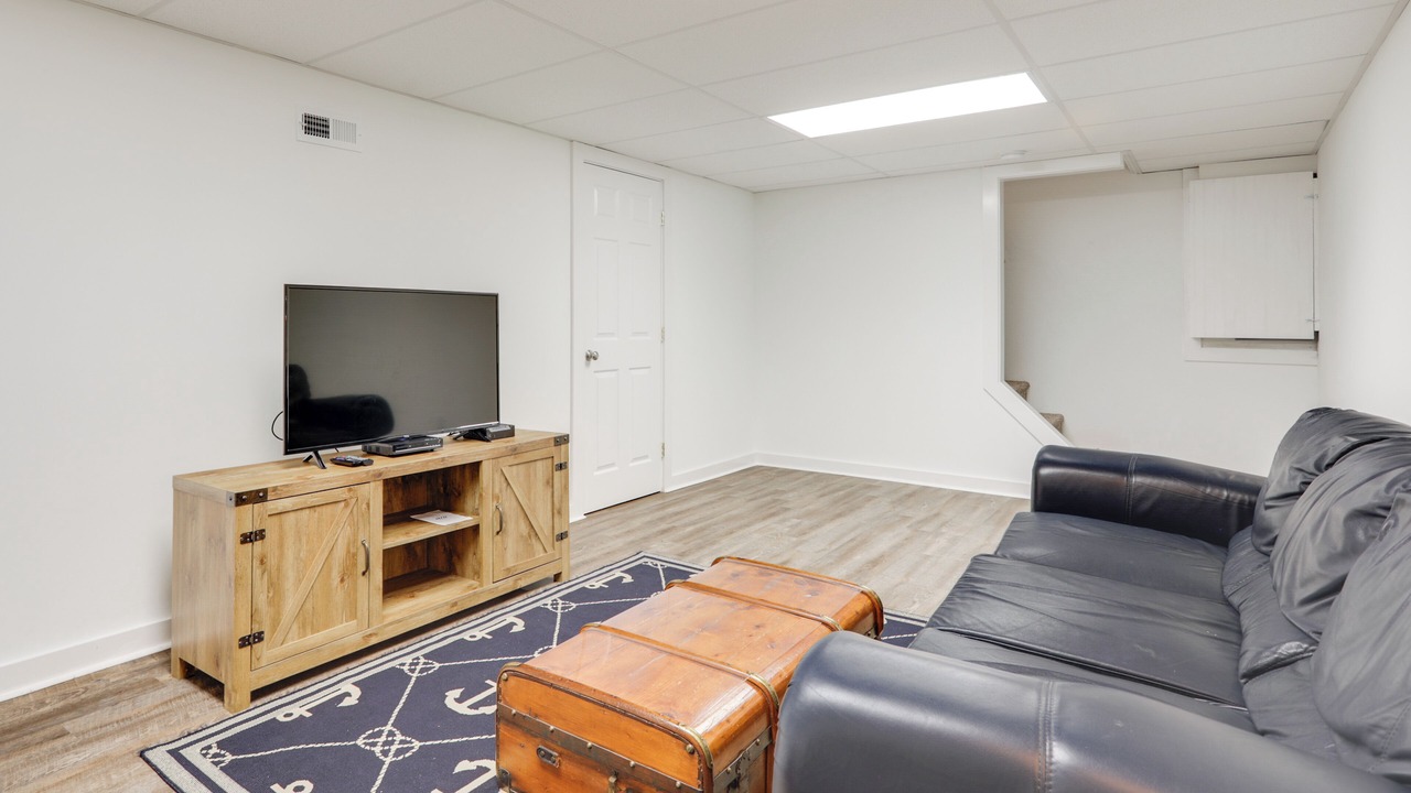 Photo of Livingroom in Pawcatuck