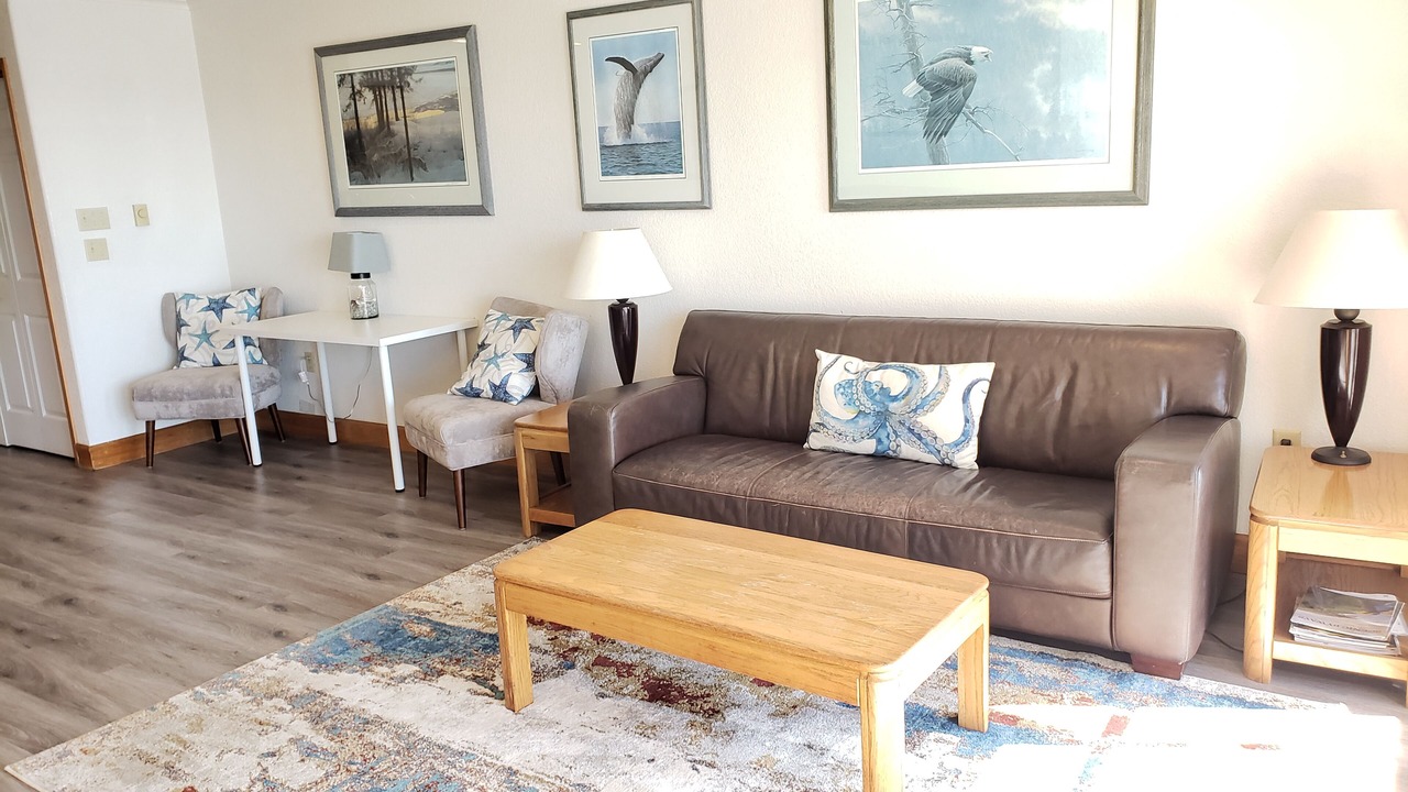 Photo of Livingroom in Netarts